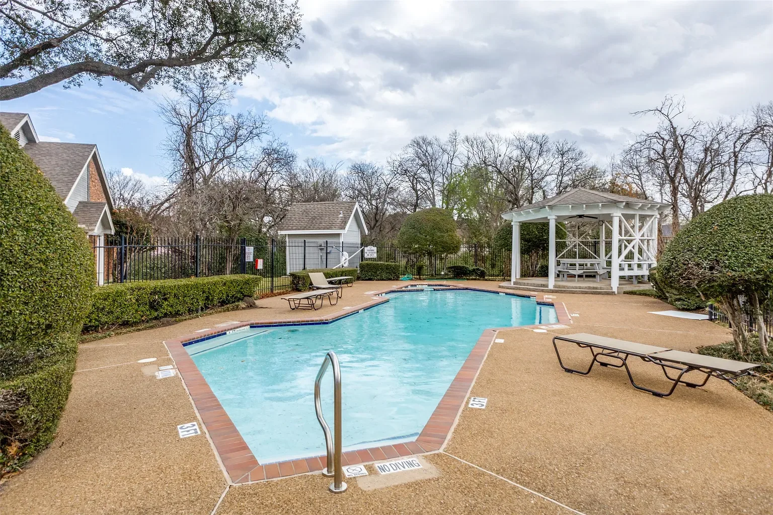 Pool, Tennis, and Creekside Amenities