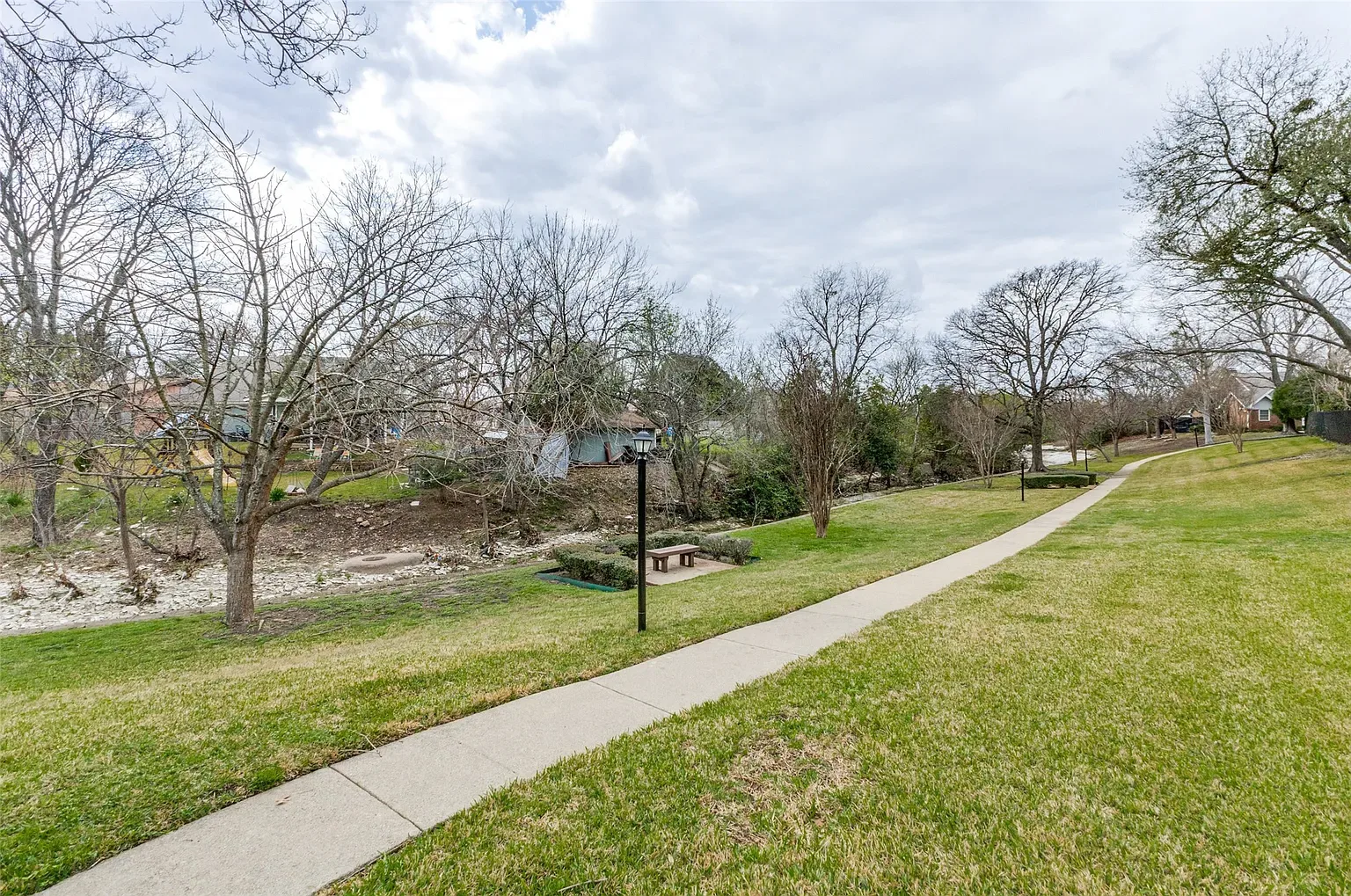 Serene Creekside Views